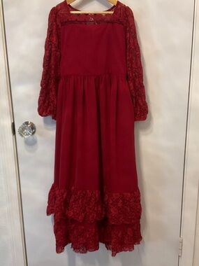 Girls Red Lace Sleeve Tiered Maxi Dress Size 10